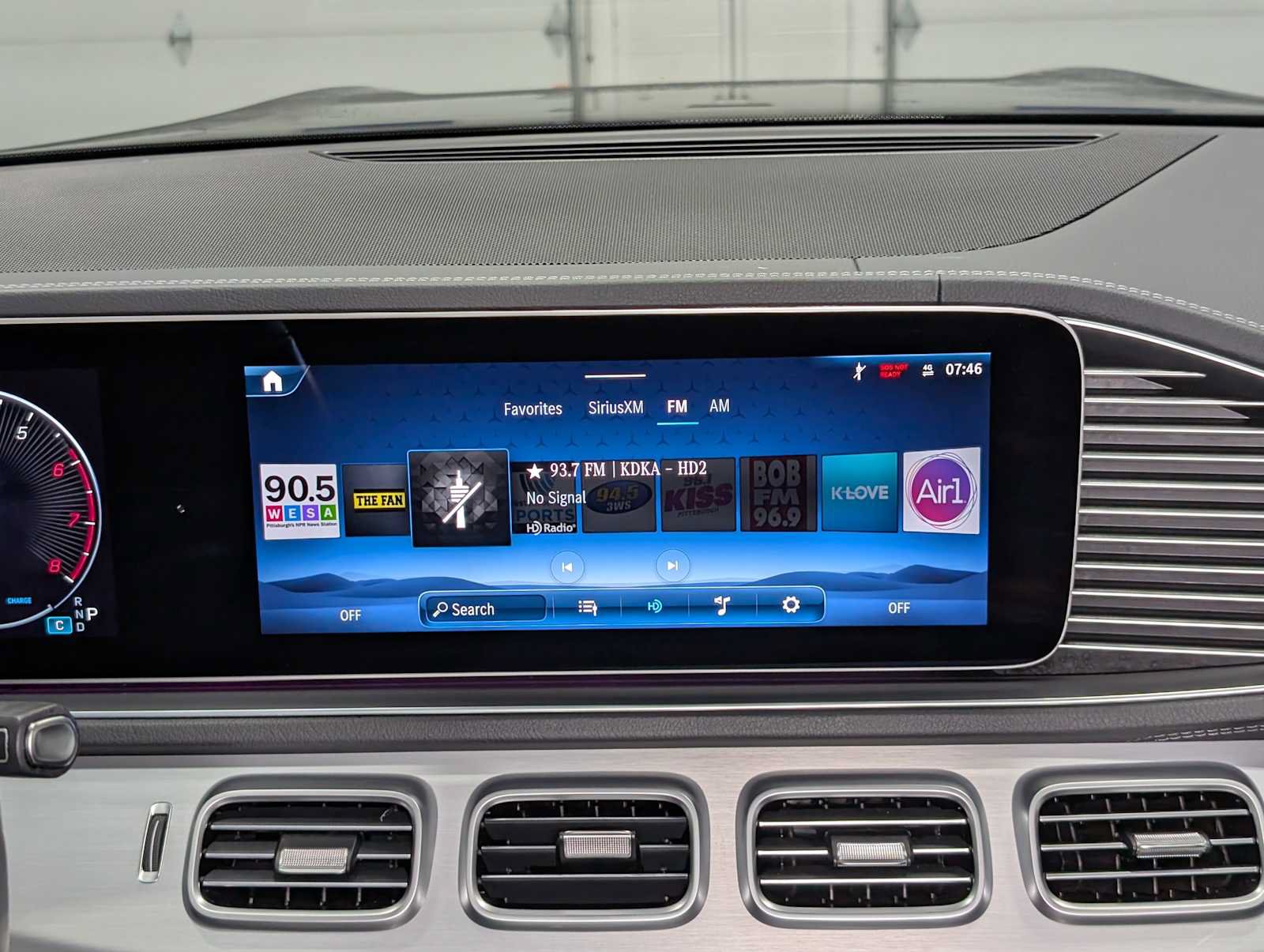 Certified 2024 Mercedes-Benz GLS 450 4MATIC image 20