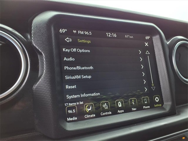 Used 2021 Jeep Wrangler Unlimited Sahara image 56