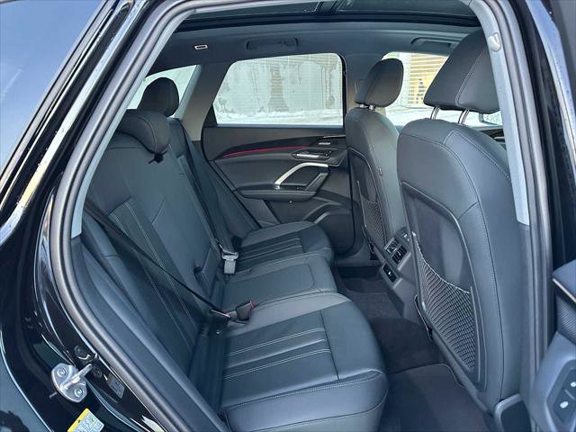 New 2025 Audi Q5 Premium Plus image 12