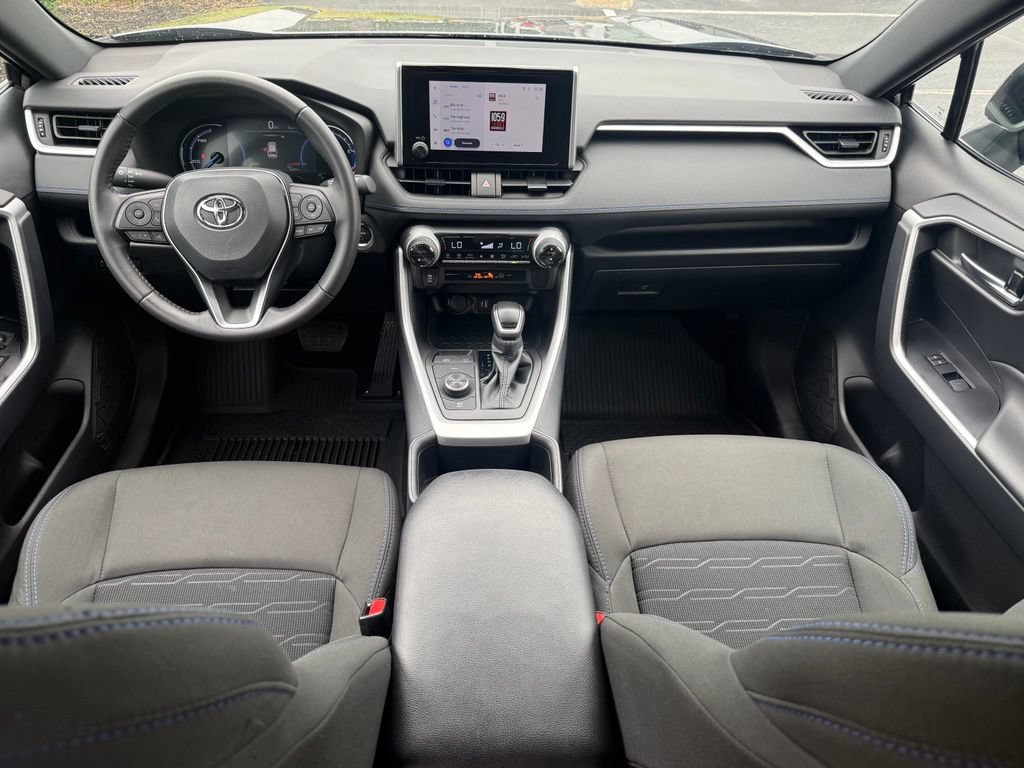Certified 2025 Toyota RAV4 SE AWD/4WD image 34