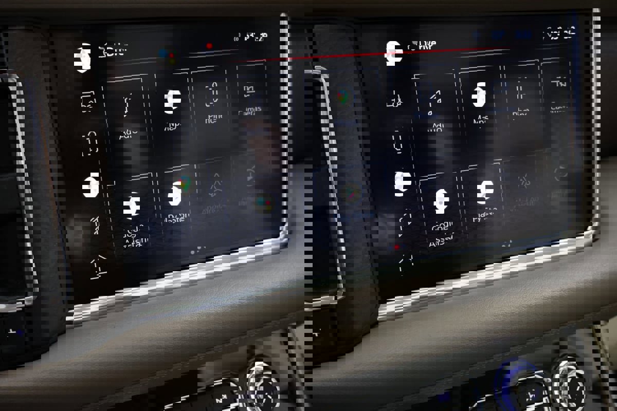 Used 2022 GMC Yukon Denali image 51