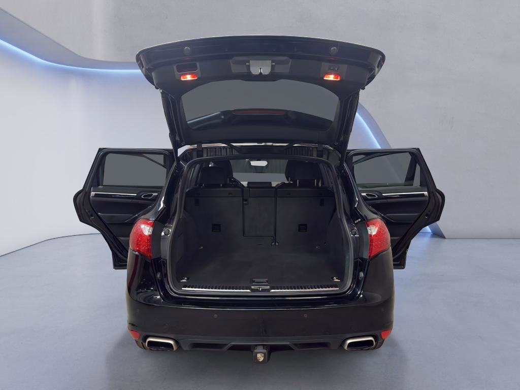 Used 2013 Porsche Cayenne Diesel image 12