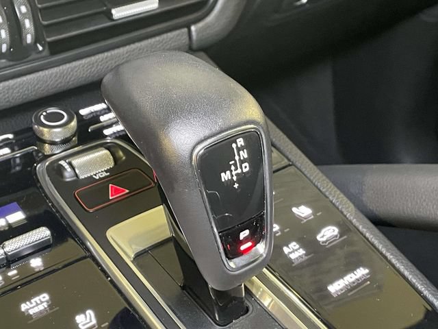 Certified 2023 Porsche Cayenne AWD/4WD image 33