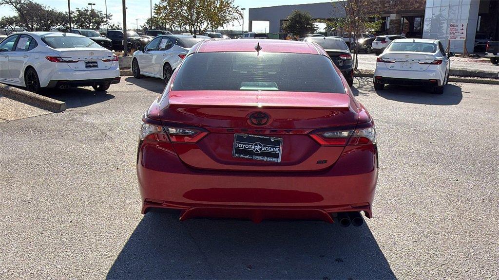 Certified 2024 Toyota Camry SE image 4