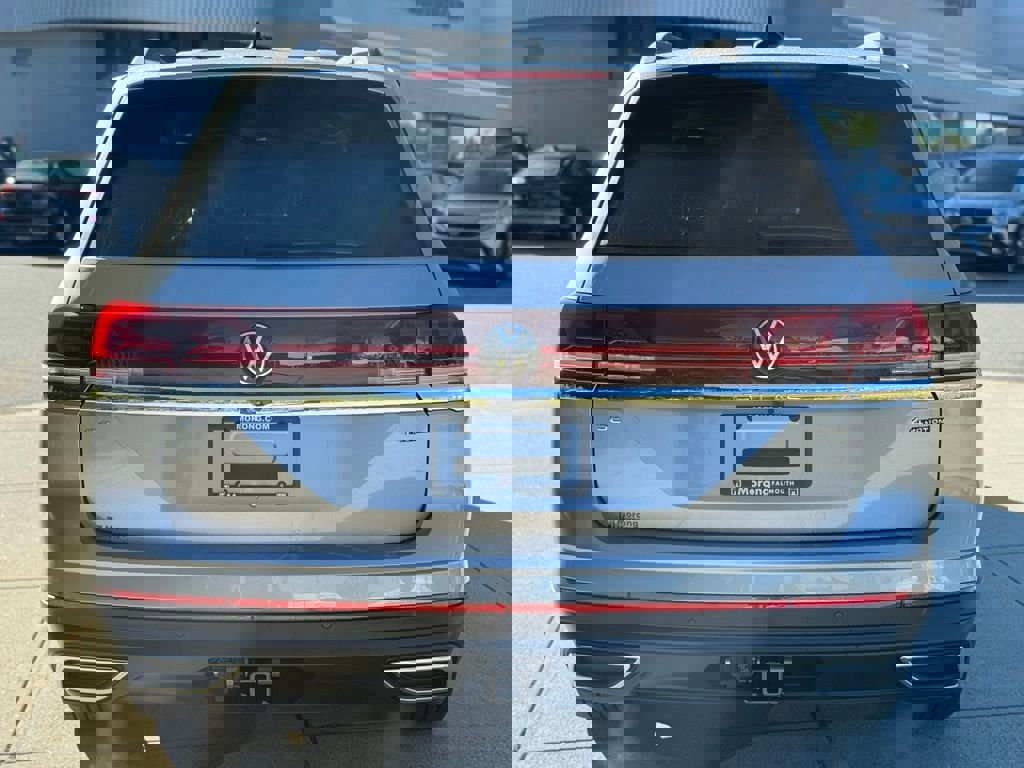 New 2026 Volkswagen Atlas SE image 10