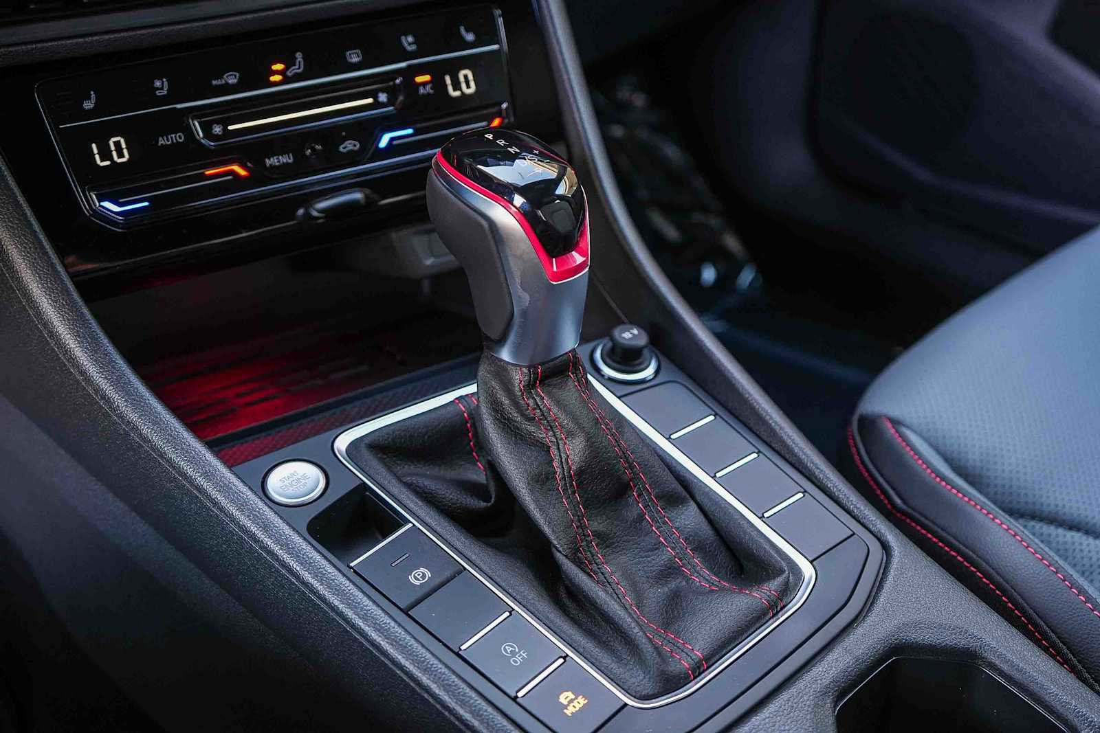 New 2026 Volkswagen Jetta GLI Autobahn FWD image 21
