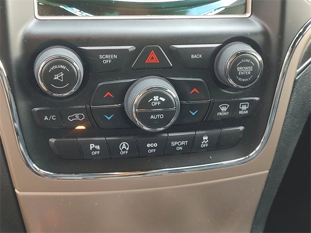 Used 2017 Jeep Grand Cherokee Limited w/ Luxury Group II image 20