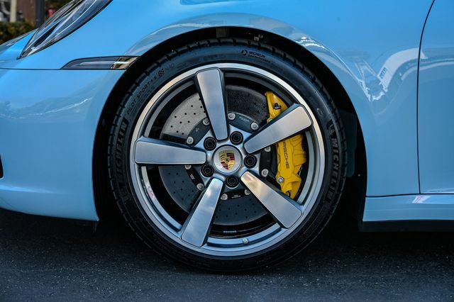 Used 2024 Porsche 911 Carrera S RWD image 17