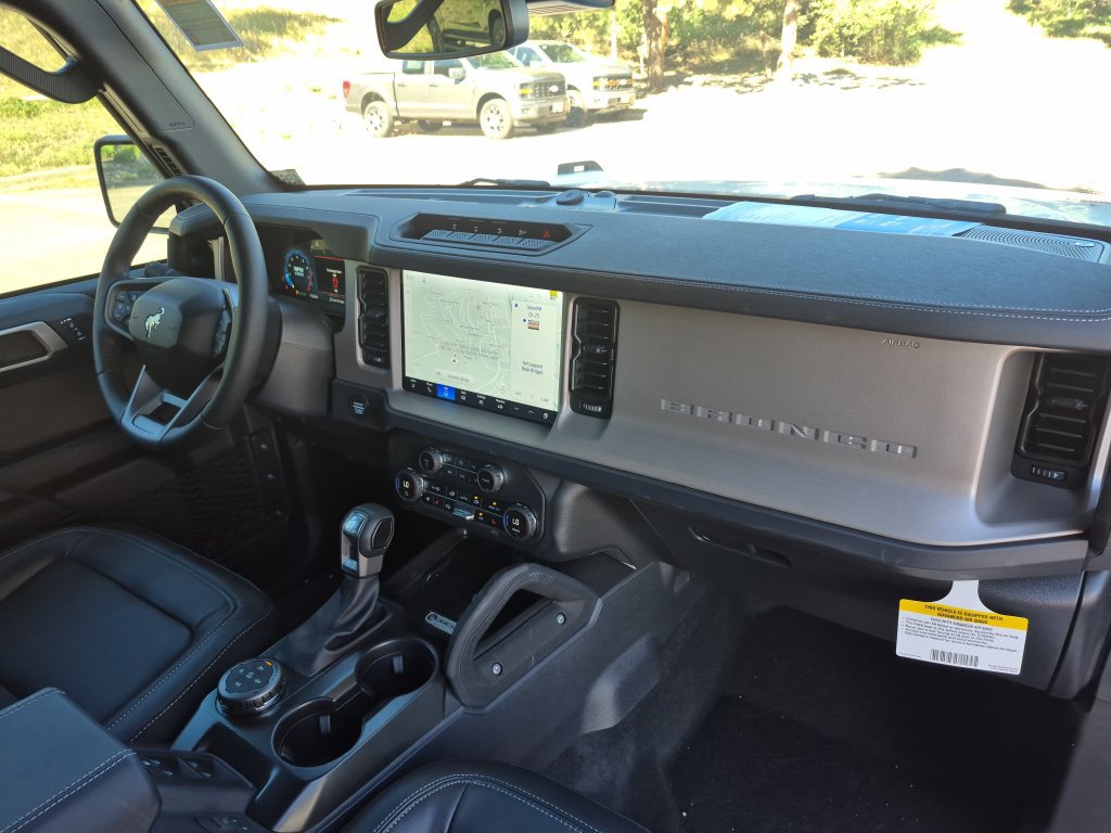 New 2026 Ford Bronco Outer Banks w/ Sasquatch Package AWD/4WD image 29