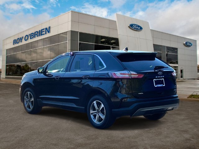 Certified 2024 Ford Edge SEL w/ Convenience Package AWD/4WD image 3