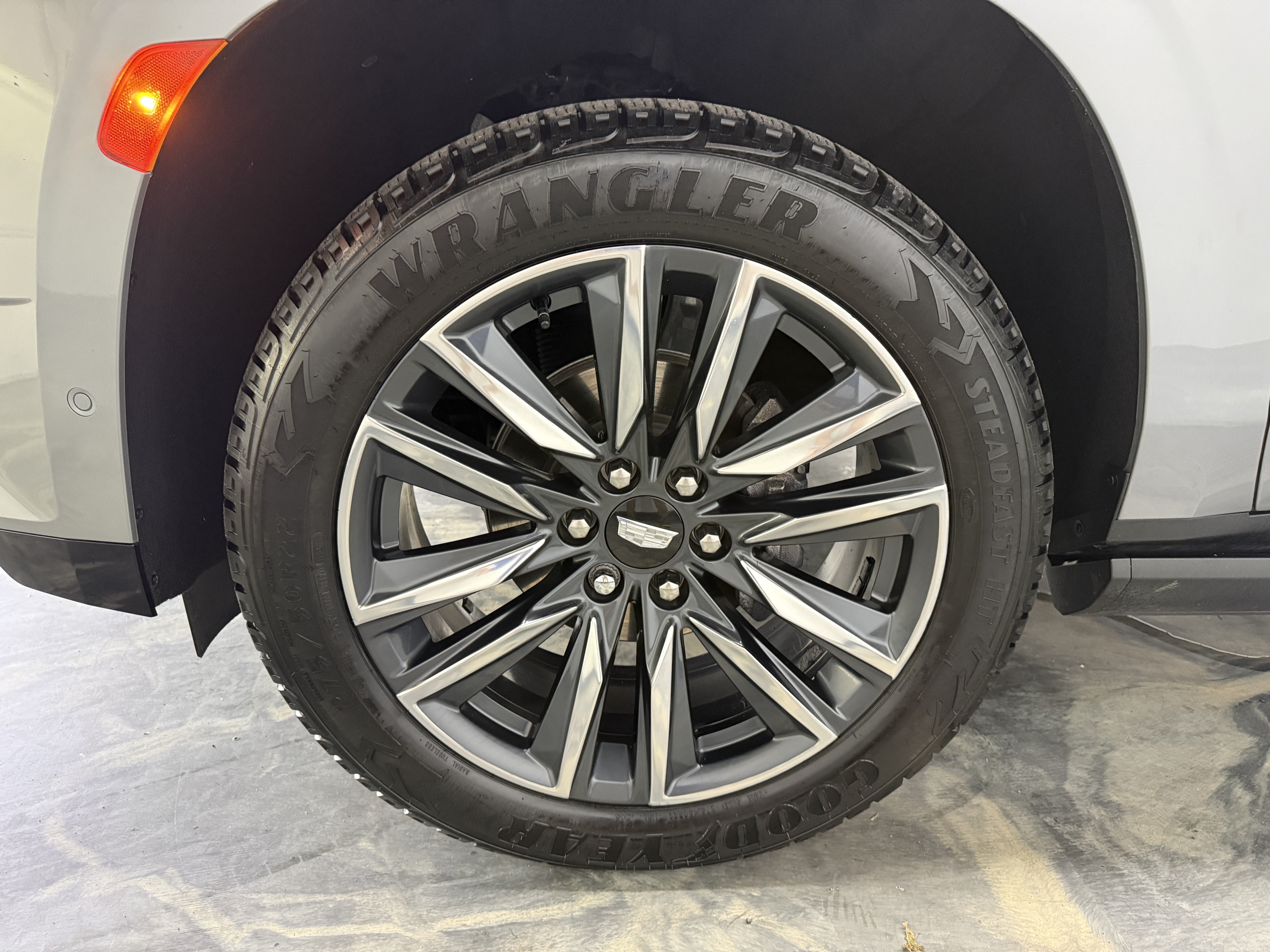 Used 2023 Cadillac Escalade Sport w/ Touring Package AWD/4WD image 32