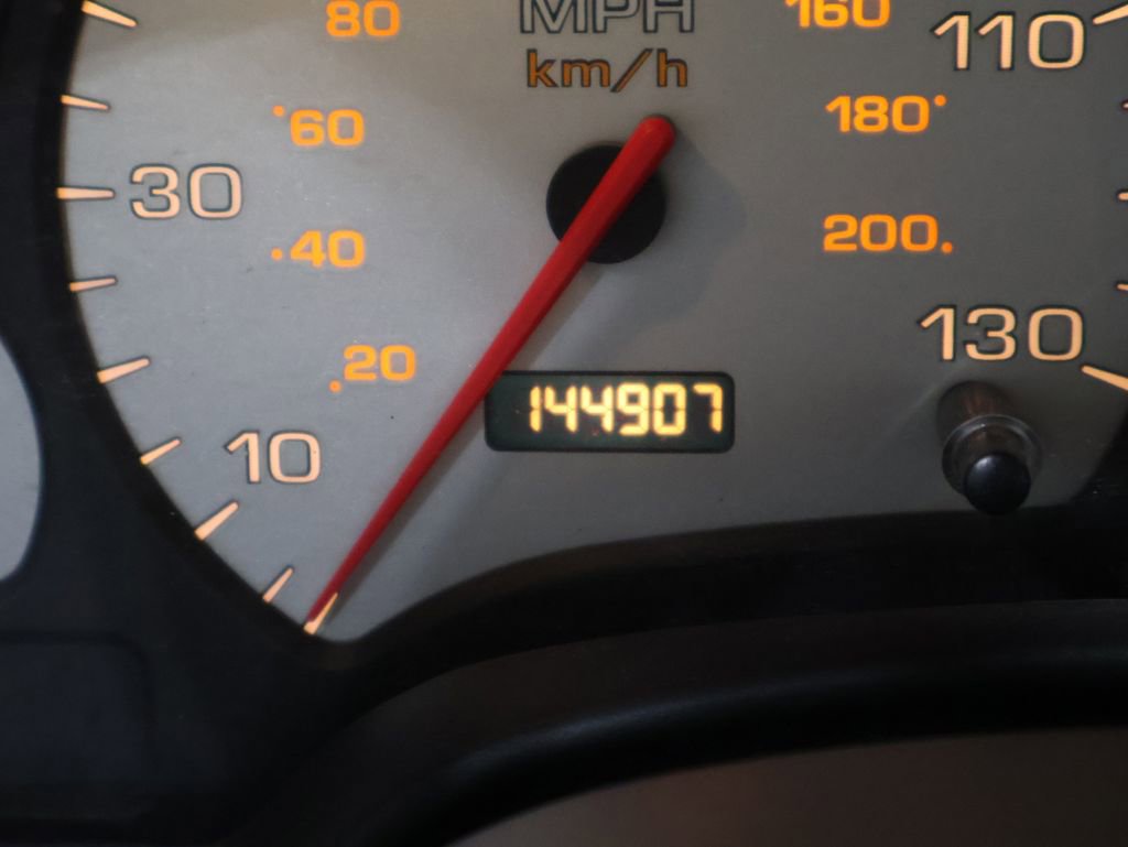 Used 2004 Saturn L-Series L300 image 31