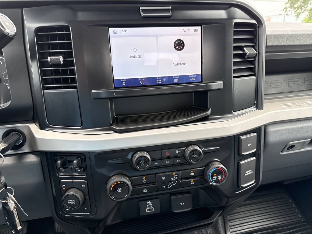 New 2026 Ford F350 XL w/ XL Chrome Package AWD/4WD image 9