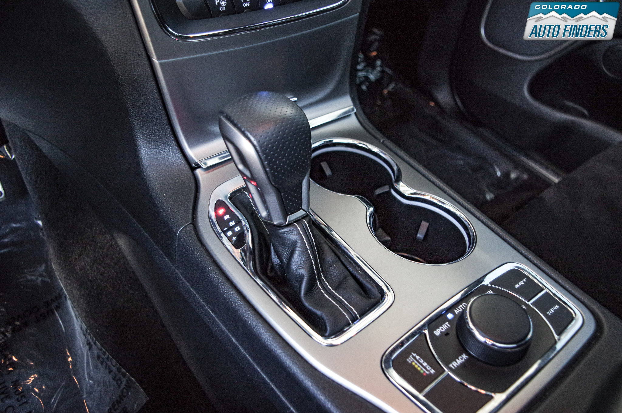 Used 2017 Jeep Grand Cherokee SRT image 19