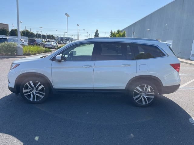 Used 2016 Honda Pilot Touring image 6