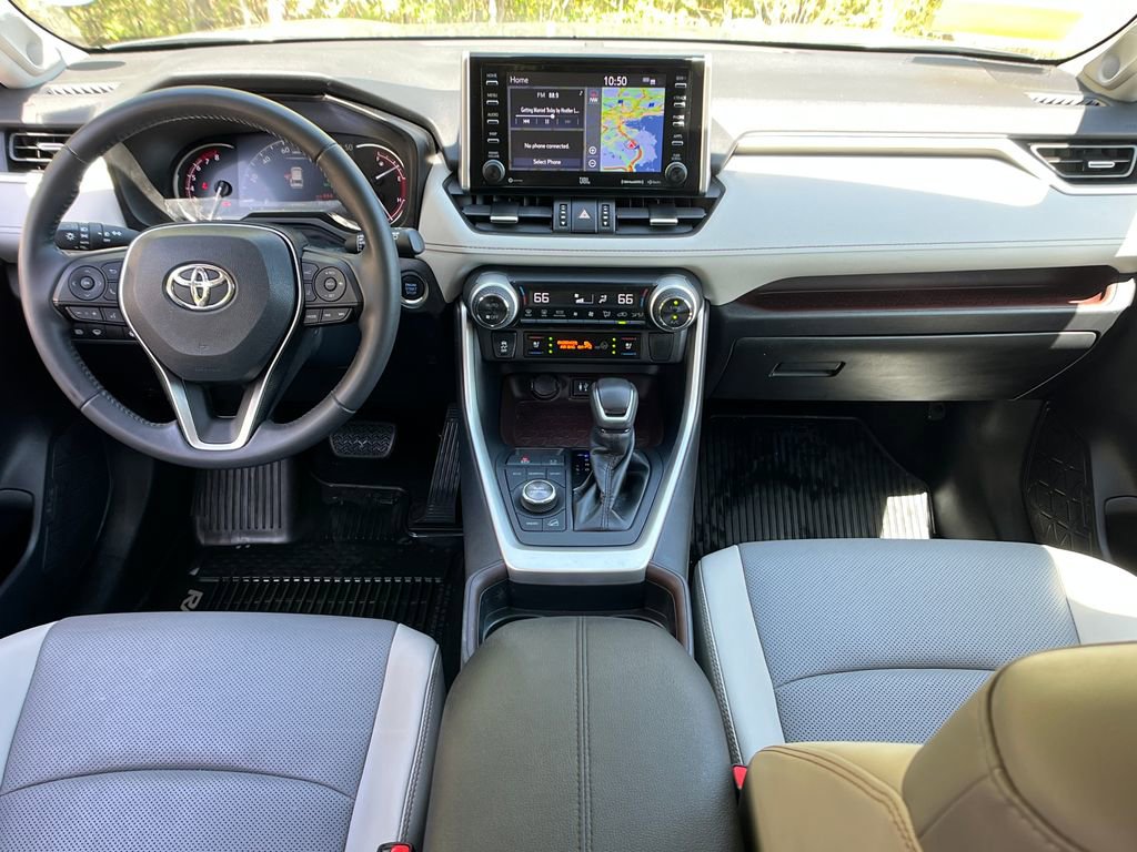Used 2019 Toyota RAV4 Limited w/ Cold Weather Package AWD/4WD image 13
