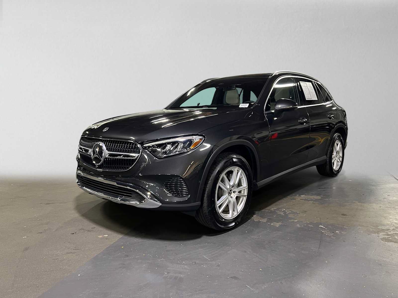 Used 2026 Mercedes-Benz GLC 300 4MATIC image 7