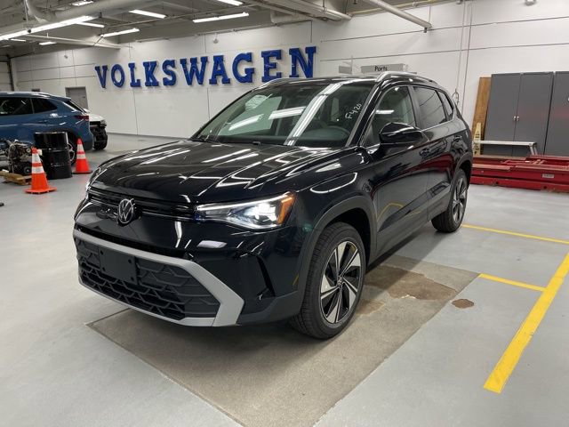 New 2026 Volkswagen Taos SE