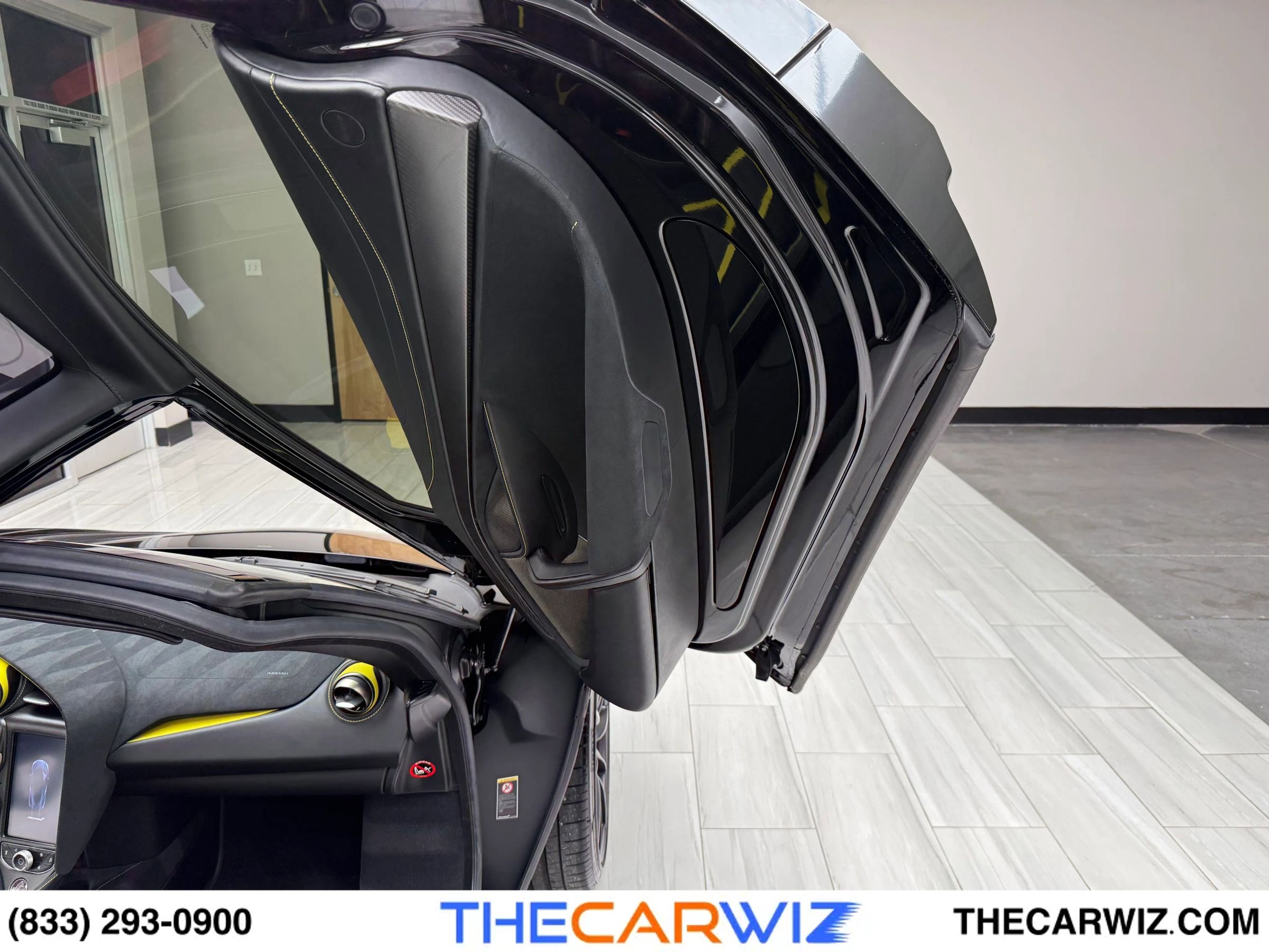 Used 2018 McLaren 720S Performance image 64