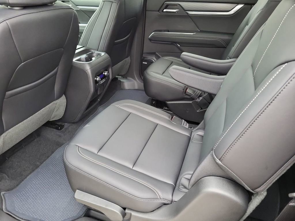New 2025 GMC Acadia Elevation w/ Elevation Premium Package image 23