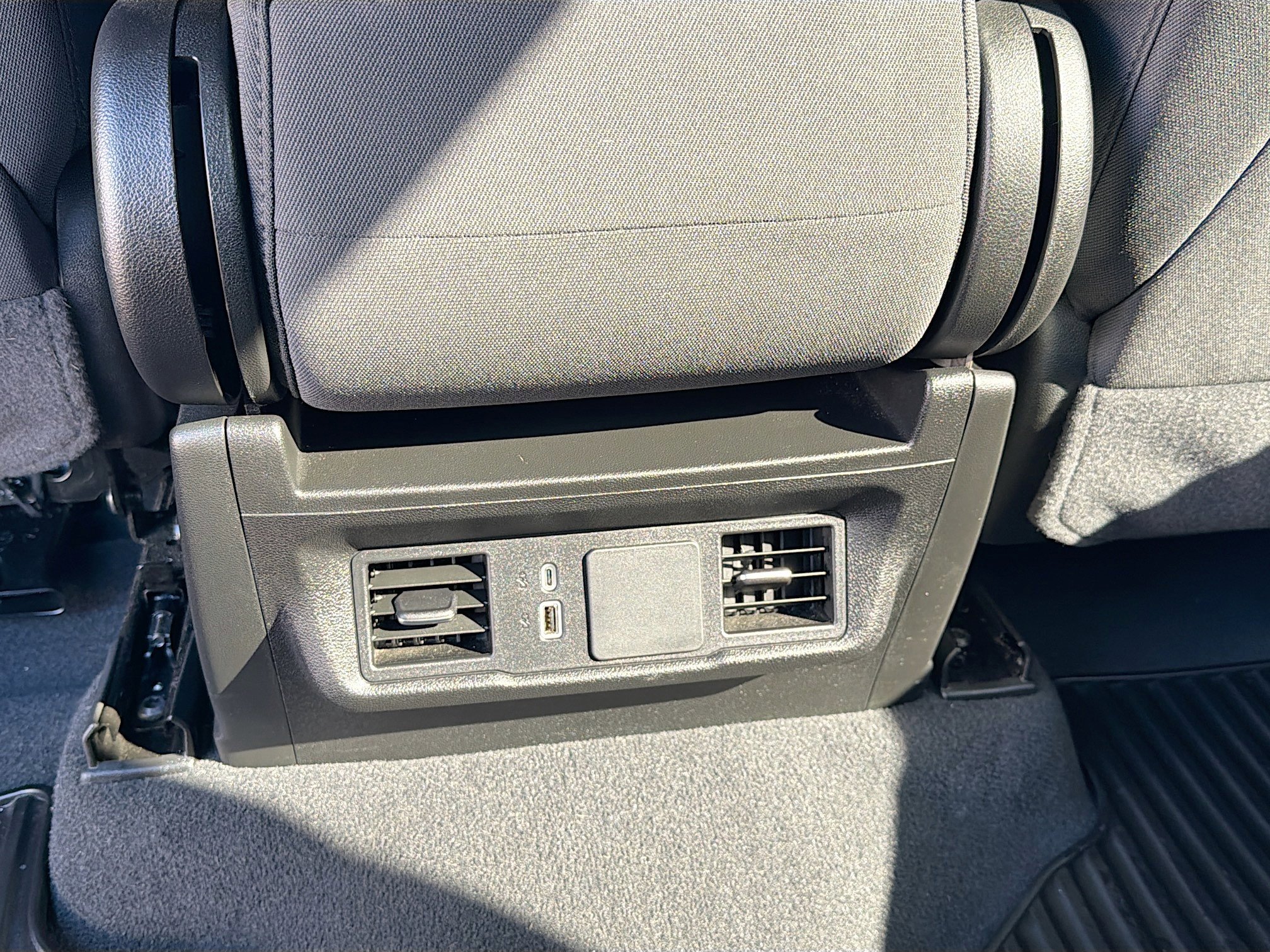 Used 2025 Chevrolet Silverado 2500 Custom w/ Custom Value Package image 19