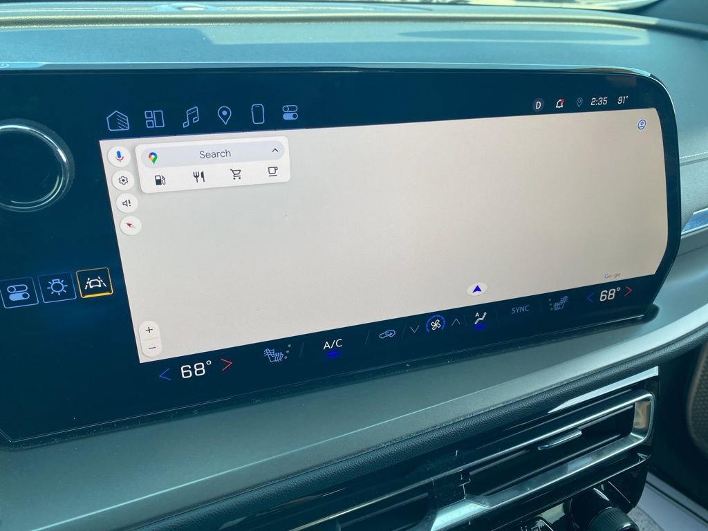 Used 2025 Chevrolet Traverse LT w/ Midnight/Sport Edition image 38