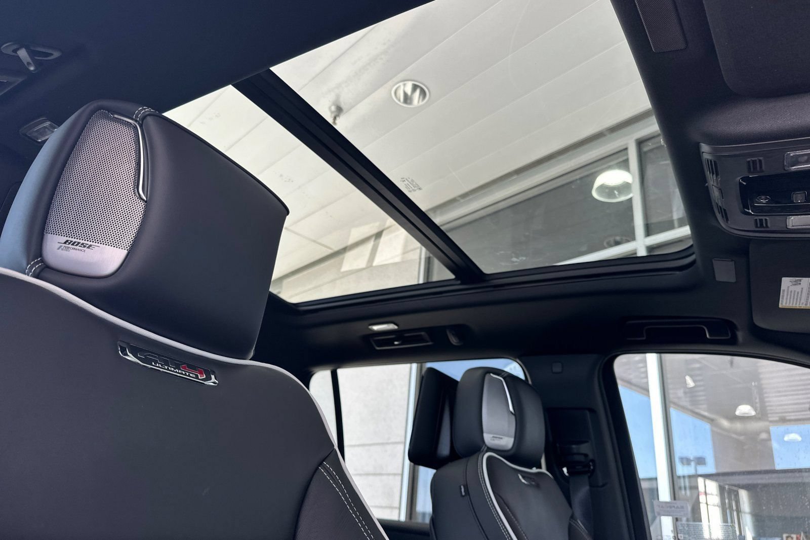 New 2026 GMC Yukon XL AT4 Ultimate AWD/4WD image 20