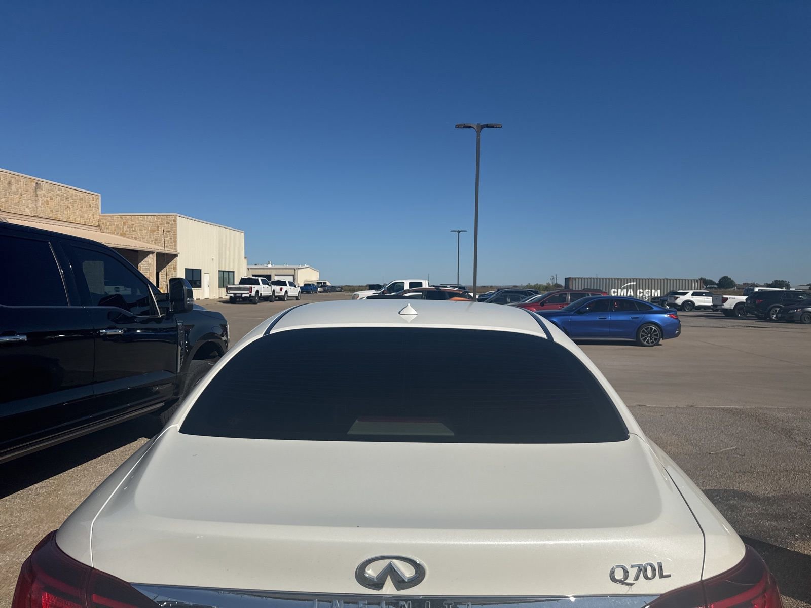 Used 2018 INFINITI Q70 L 3.7 image 4