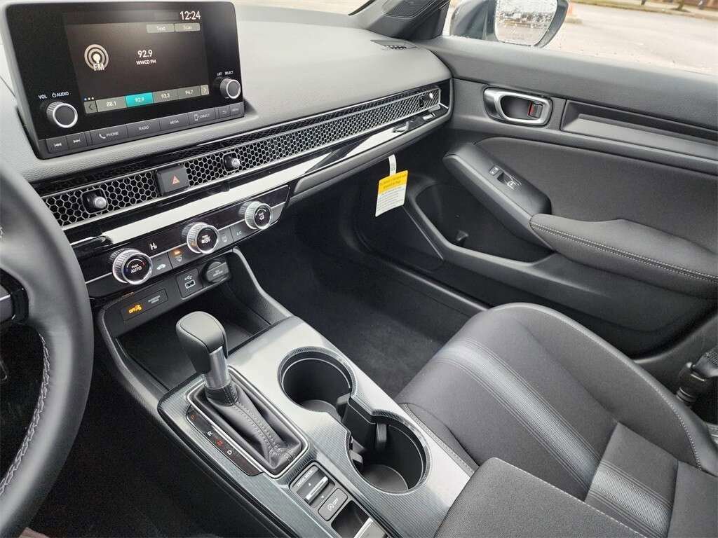 Certified 2024 Honda Civic Sport image 25