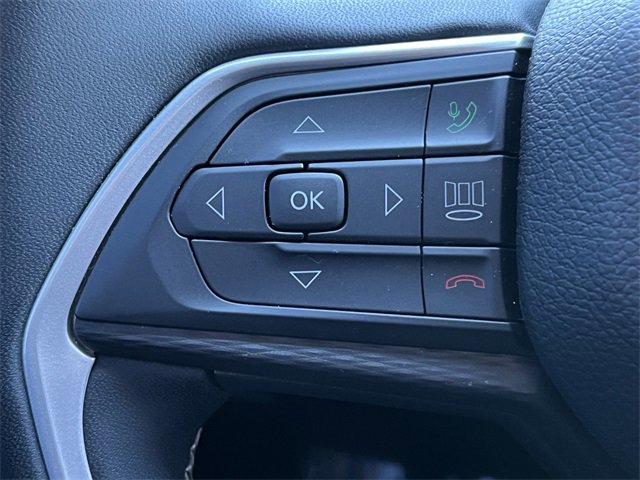 Certified 2023 Jeep Grand Cherokee Altitude image 20