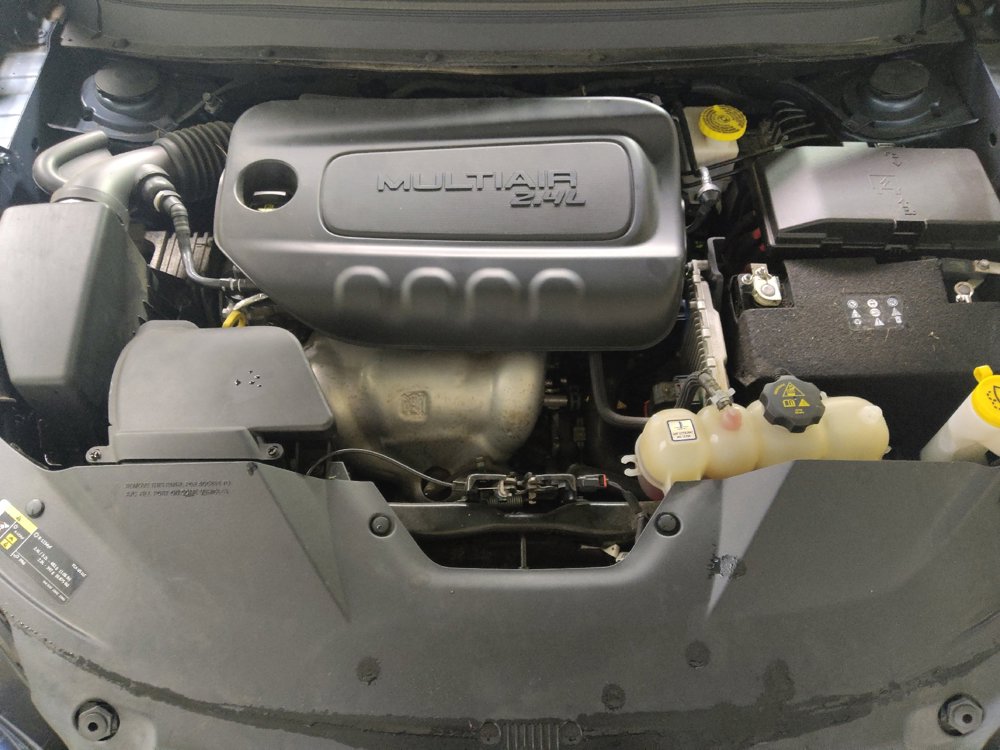 Used 2019 Jeep Cherokee Limited FWD image 30