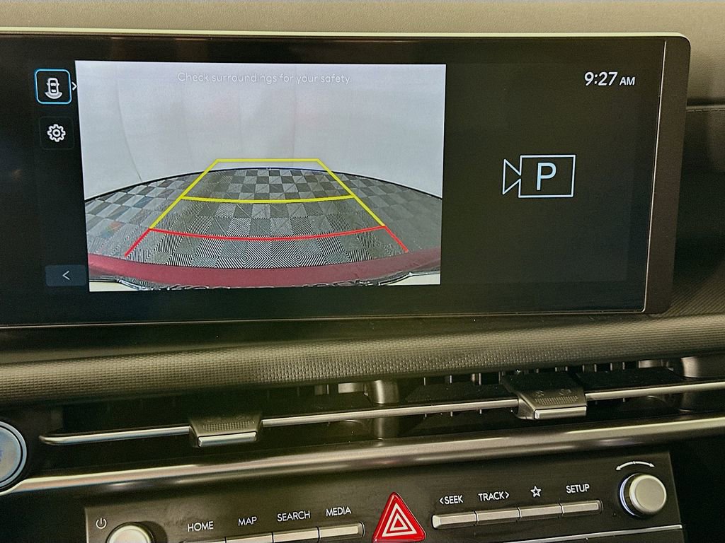 Certified 2025 Hyundai Tucson SE image 13