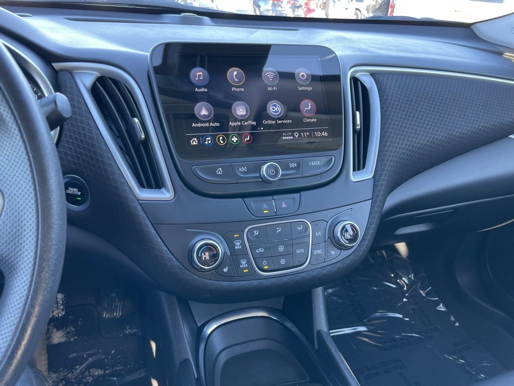 Used 2025 Chevrolet Malibu LT image 10