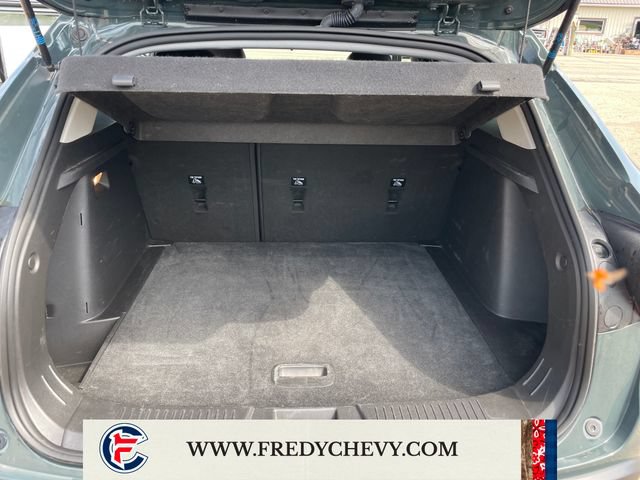 Used 2025 Chevrolet Trax LT FWD image 23
