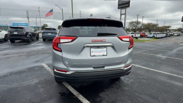 Used 2024 GMC Terrain AT4 w/ Infotainment Package II AWD/4WD image 7