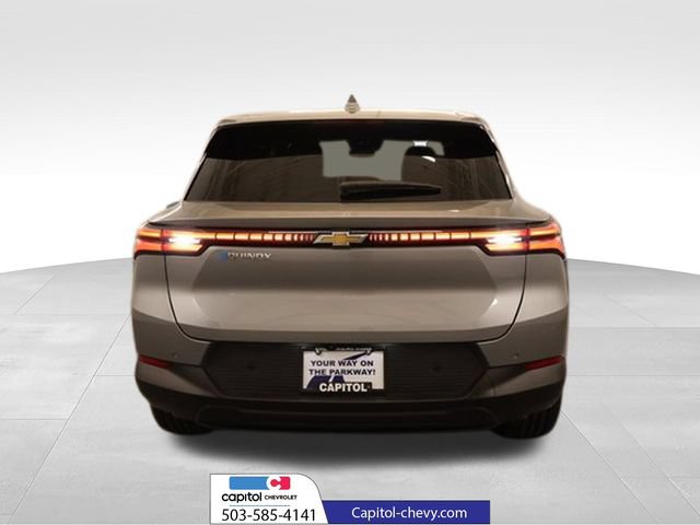 Used 2026 Chevrolet Equinox EV LT FWD image 3