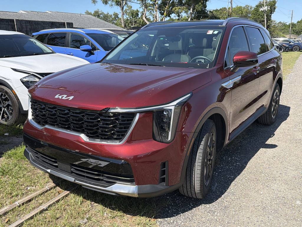 Certified 2025 Kia Sorento S w/ Panoramic Sunroof Package FWD image 3