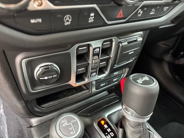 New 2027 Jeep Wrangler Unlimited Sahara AWD/4WD image 23