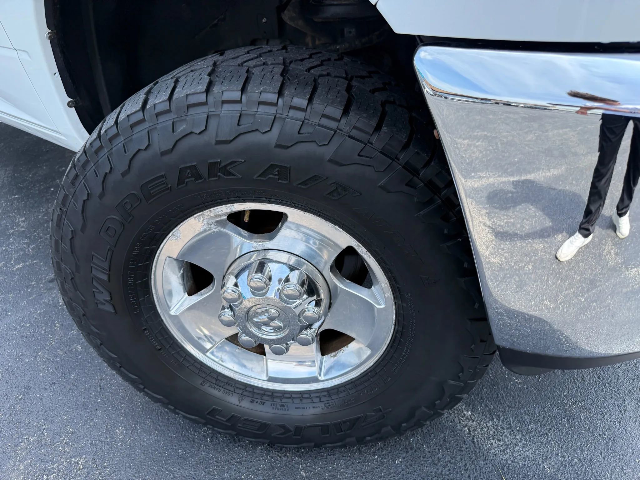 Used 2013 RAM 2500 Tradesman w/ Chrome Appearance Group image 42