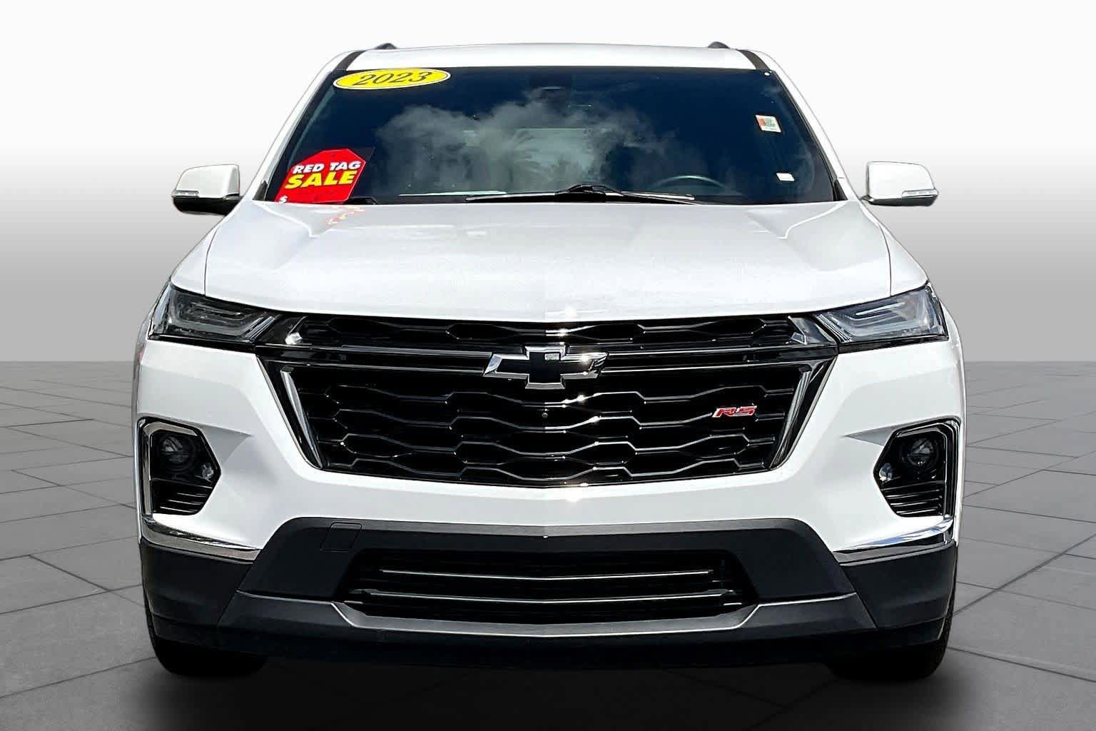 Certified 2023 Chevrolet Traverse RS FWD image 4