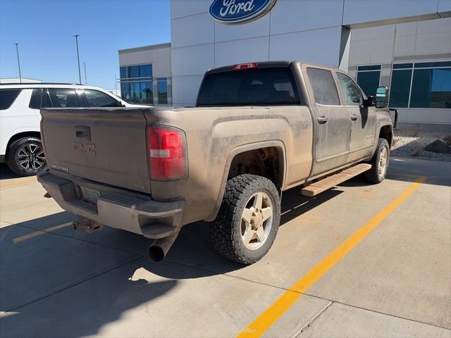 Used 2015 GMC Sierra 2500 SLE w/ SLE Preferred Package image 2