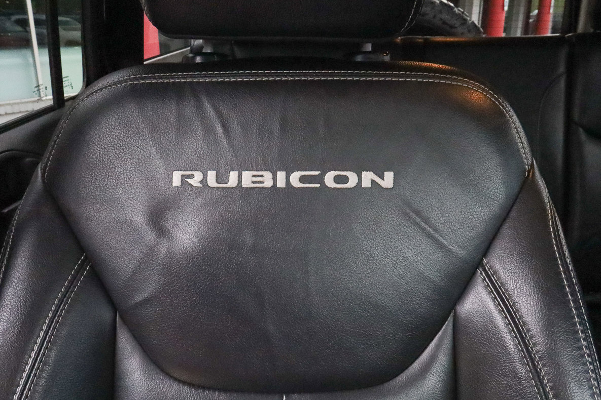Used 2017 Jeep Wrangler Unlimited Rubicon image 38