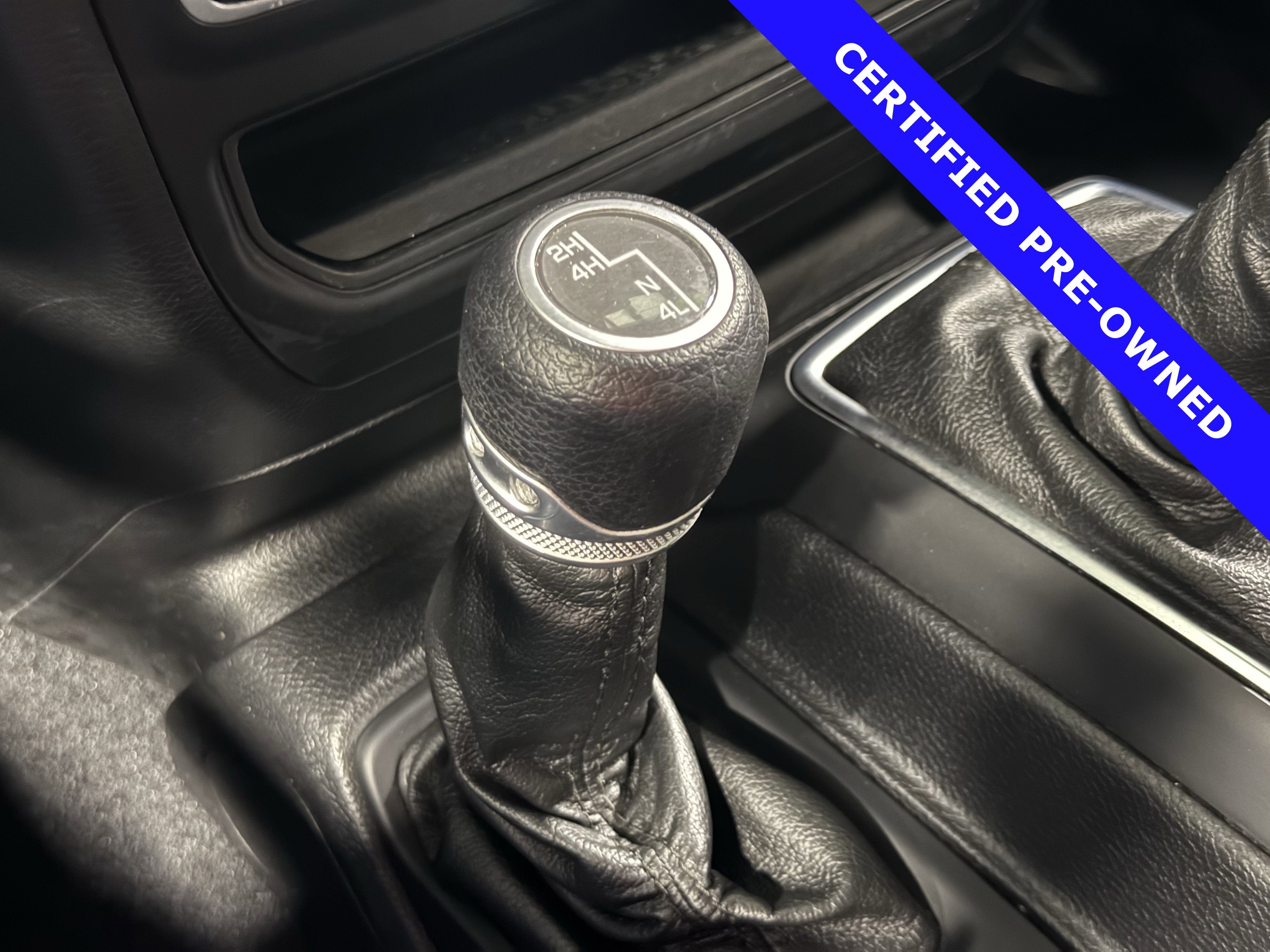 Used 2020 Jeep Wrangler Sport image 29