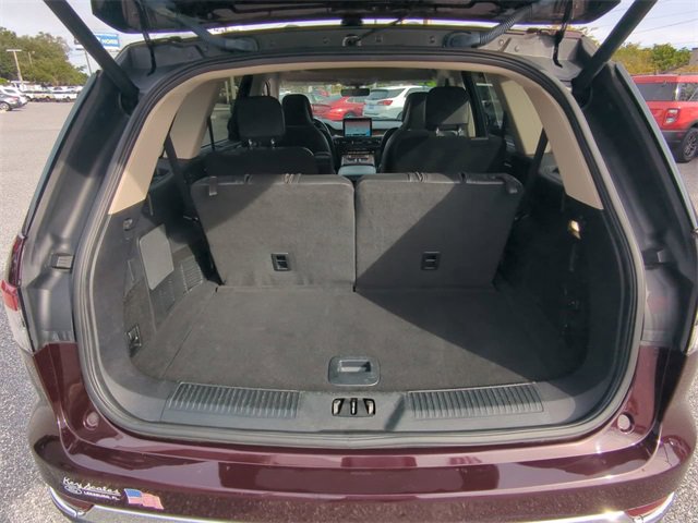 Used 2023 Lincoln Aviator Reserve w/ Equipment Group 201A image 32