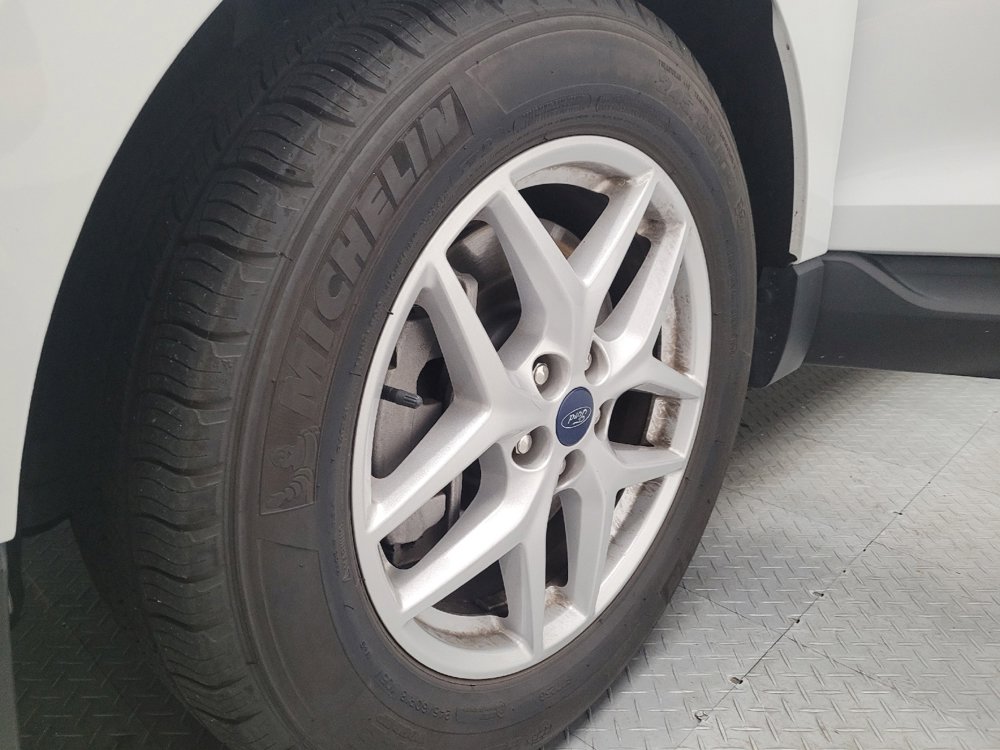 Used 2021 Ford Edge SEL FWD image 31