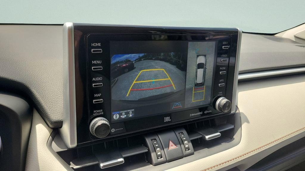 Used 2021 Toyota RAV4 Limited AWD/4WD image 17