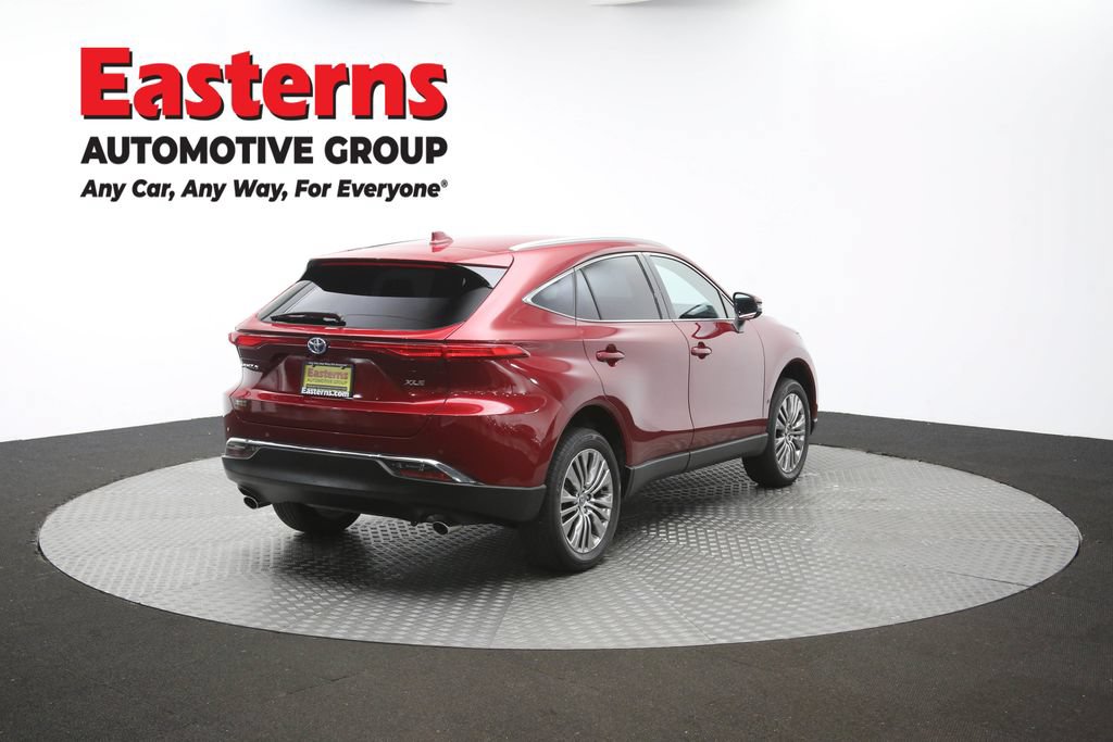 Used 2024 Toyota Venza LE AWD/4WD image 41