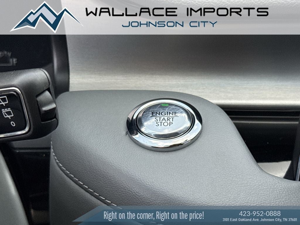 Used 2021 Lincoln Aviator Reserve w/ Equipment Group 201A AWD/4WD image 22