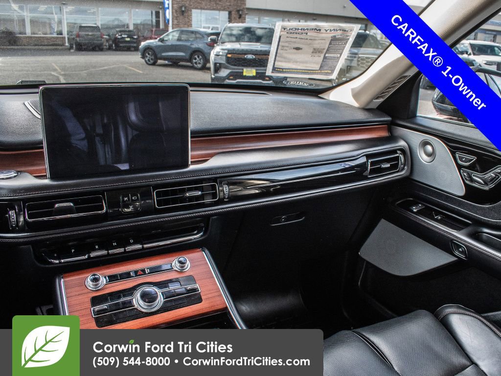 Used 2022 Lincoln Aviator Reserve w/ Equipment Group 201A image 11