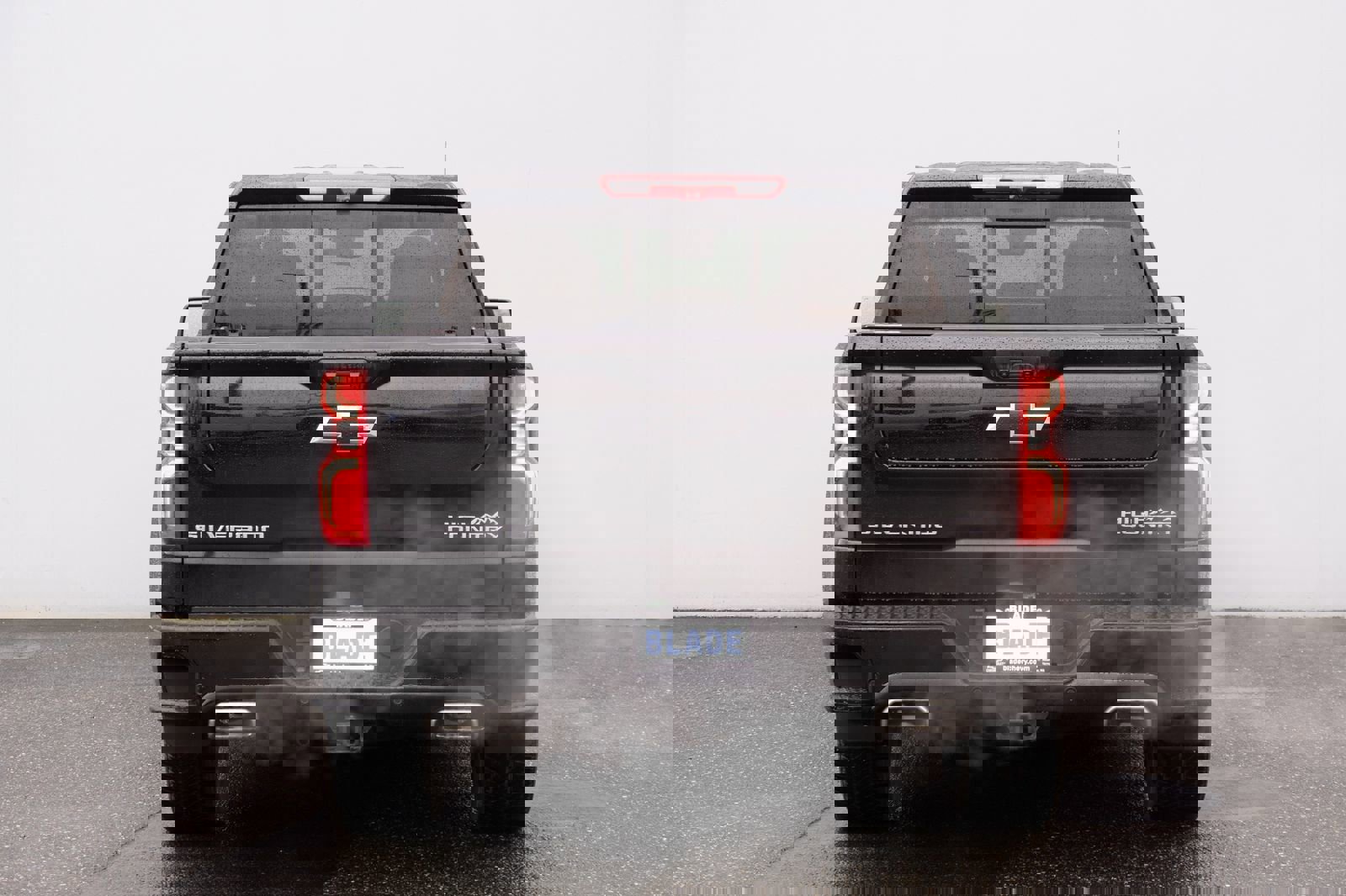 Used 2024 Chevrolet Silverado 1500 High Country w/ Technology Package image 27